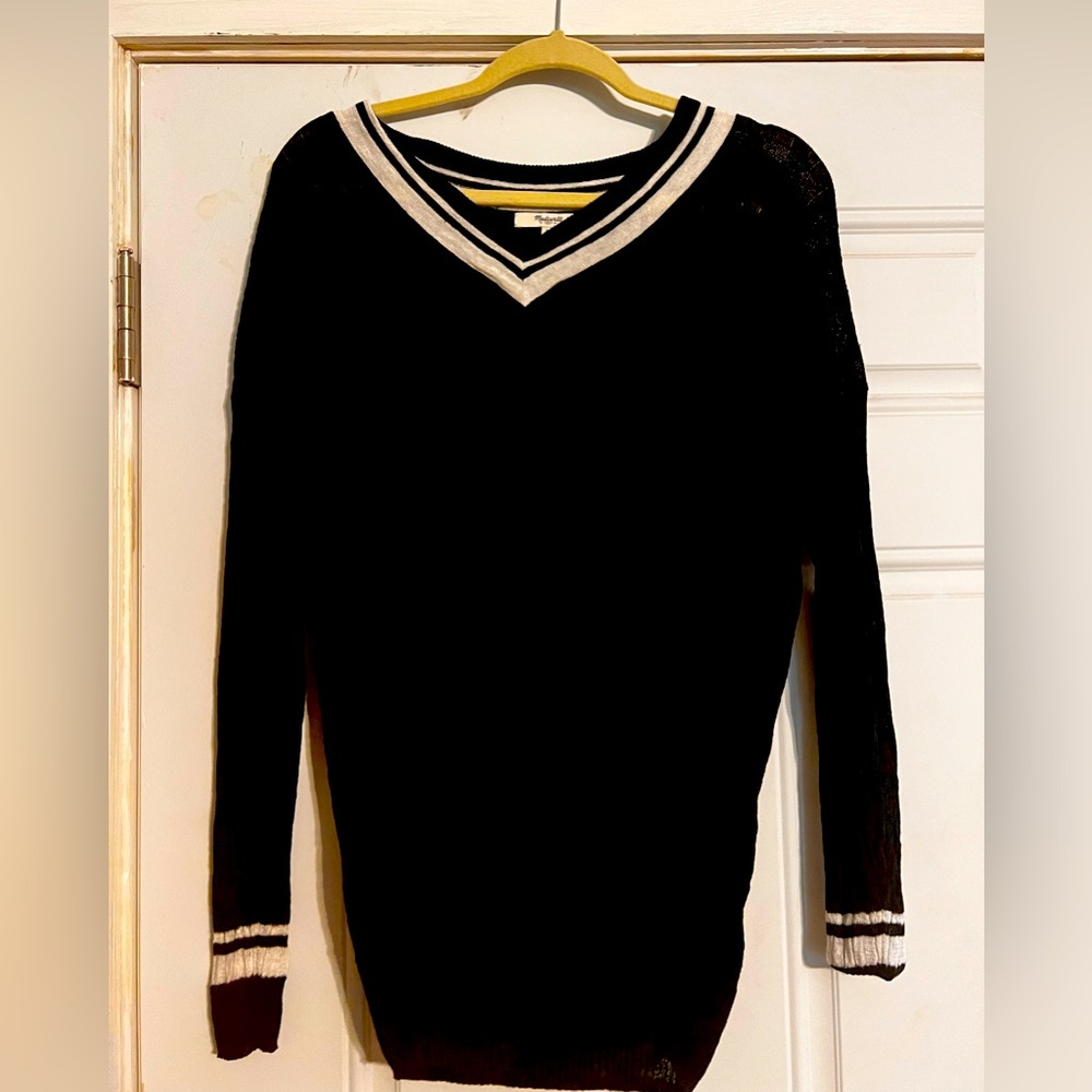 Madewell thin knit V-neck Sweater